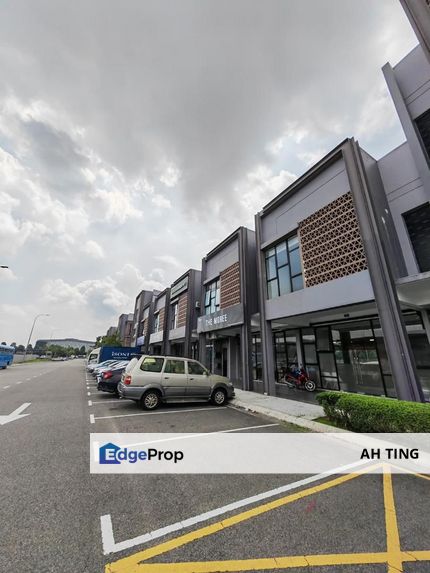 Taman Perindustrian I-Park SAC Double Storey Shoplot For Rent, Johor, Senai
