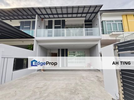 Double Storey Superlink House Impian Emas , Johor, Skudai