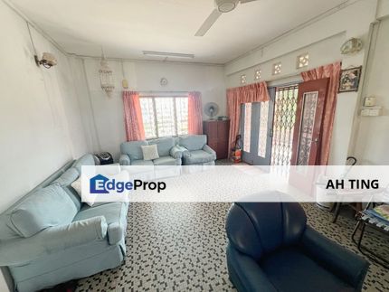 Double Storey Bungalow House Taman Majidee Park , Johor, Johor Bahru