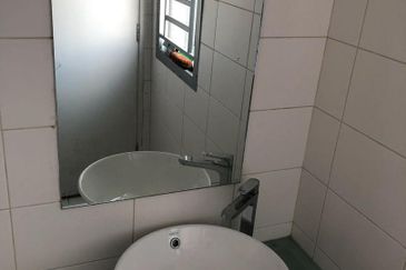 Dedaun Hijau (Greenfield Regency)