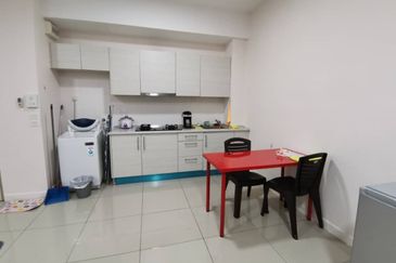 Dedaun Hijau (Greenfield Regency)