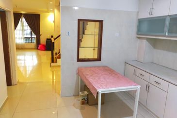 Taman Austin Heights