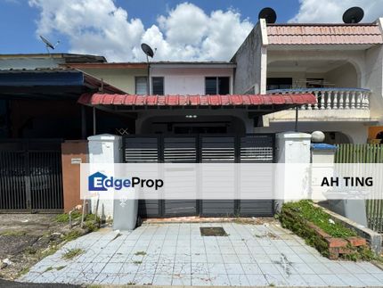 Double Storey Low Cost Bukit Tiram , Johor, Ulu Tiram