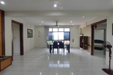 Mewah View Luxurious Apartments