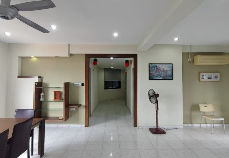 Mewah View Luxurious Apartments