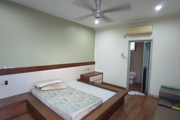 Mewah View Luxurious Apartments