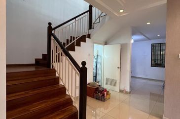 Jalan Austin Heights 1