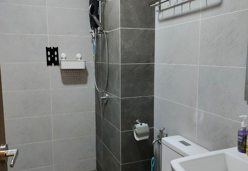 Twin Tower Residence