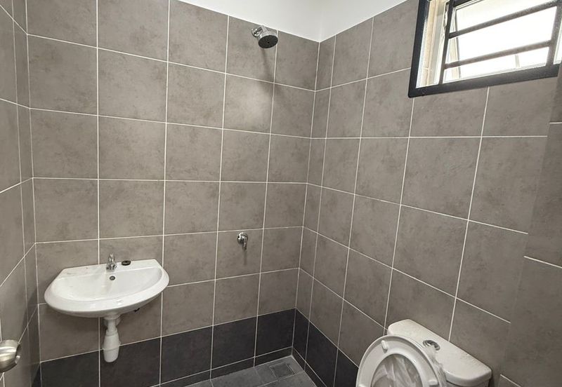 Taman Puncak Tropicana