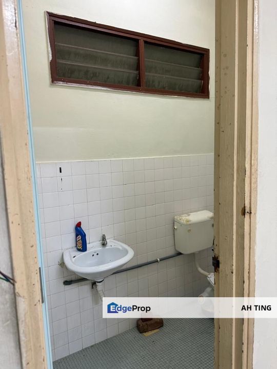 Single Storey Terrace House Taman Pelangi , Johor, Johor Bahru