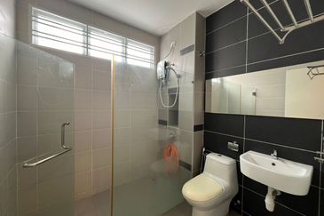 Oleander @ Kempas Utama