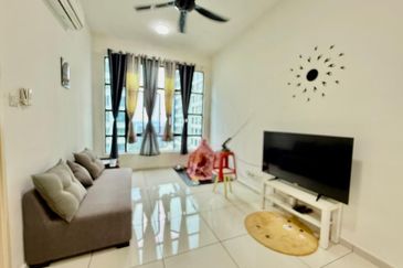 D'Summit Residences @ Kempas Utama