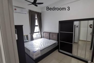 D'Summit Residences @ Kempas Utama