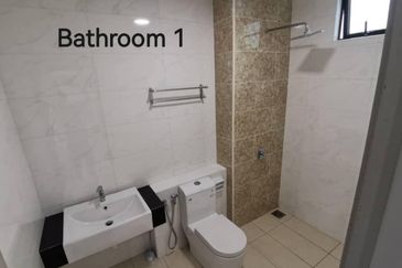 D'Summit Residences @ Kempas Utama