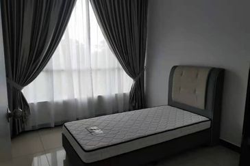 Dedaun Hijau (Greenfield Regency)