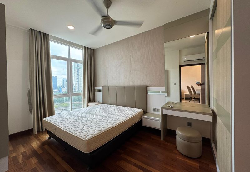 Paragon Suites @ CIQ