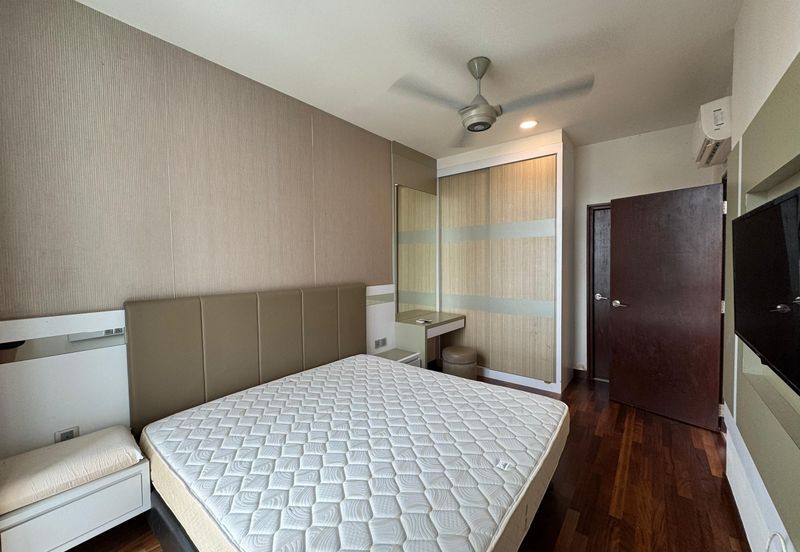 Paragon Suites @ CIQ