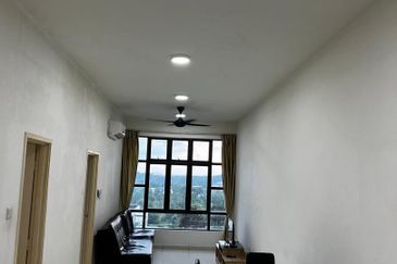 D'Summit Residences @ Kempas Utama