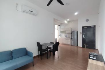 D'Summit Residences @ Kempas Utama