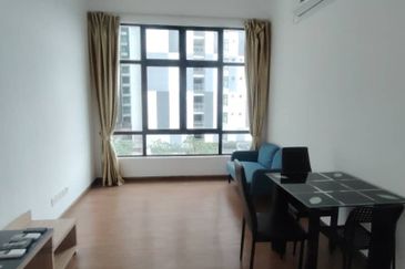 D'Summit Residences @ Kempas Utama