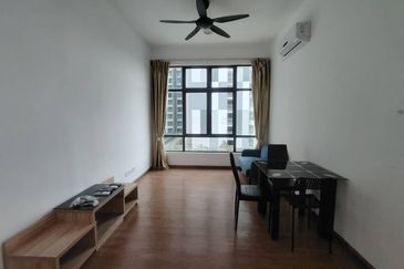 D'Summit Residences @ Kempas Utama