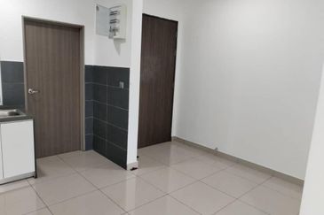 SKS Habitat Apartment, Larkin