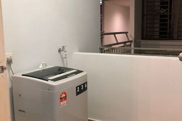 D'Summit Residences @ Kempas Utama