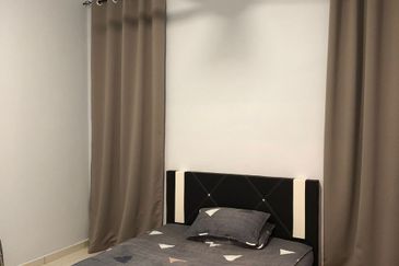 D'Summit Residences @ Kempas Utama