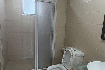 Dedaun Hijau (Greenfield Regency)