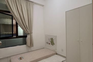 D'Summit Residences @ Kempas Utama