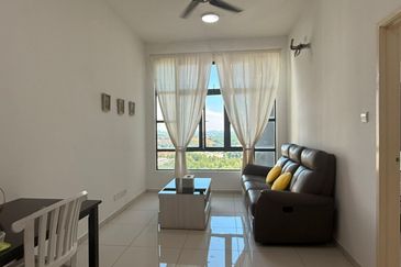 D'Summit Residences @ Kempas Utama