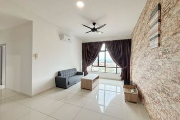 D'Summit Residences @ Kempas Utama