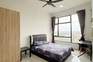 D'Summit Residences @ Kempas Utama