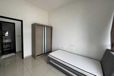 Twin Tower Residence