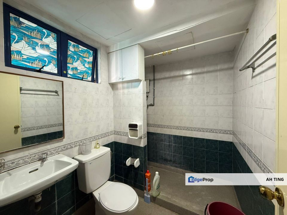 Aster Court Plaza Dnp Johor Bahru Near Ciq , Johor, Johor Bahru