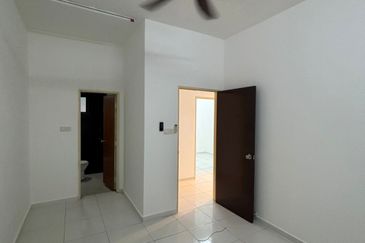 Sky Gardens Residences