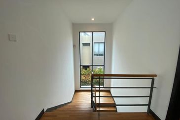 Bayou Creek, Leisure Farm