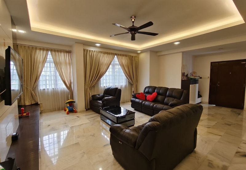 Aloha Tower Condominium