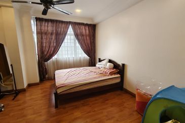 Aloha Tower Condominium