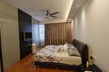 Aloha Tower Condominium