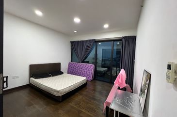 Almas Suites @ Puteri Harbour