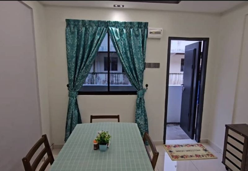 Flat Jasa Mutiara Rini Skudai 