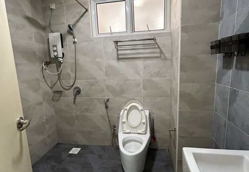 The Pinnacles (Pinnacle Tower)