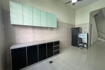 Austin Residence @Taman Mount Austin