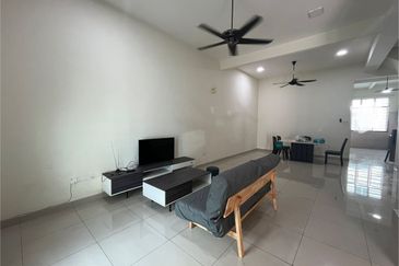 Austin Residence @Taman Mount Austin