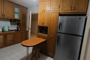 Pangsapuri Orchid View Luxury Apartment