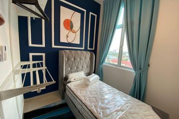 SKS Habitat Apartment, Larkin