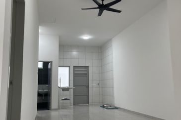 Single Storey Terrace House Jalan Bayan Kulai 