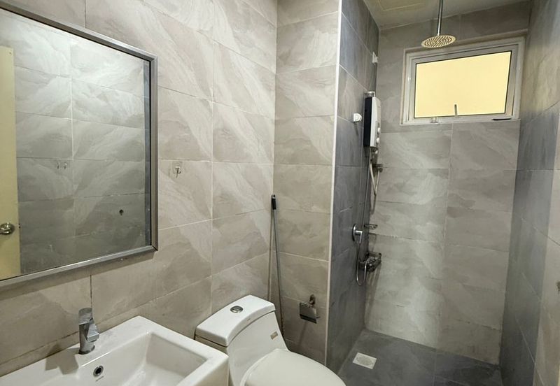 The Pinnacles (Pinnacle Tower)