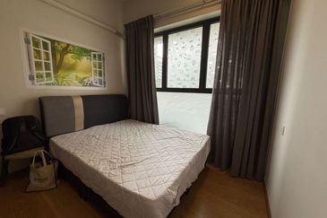 Baypoint @ Country Garden Danga Bay